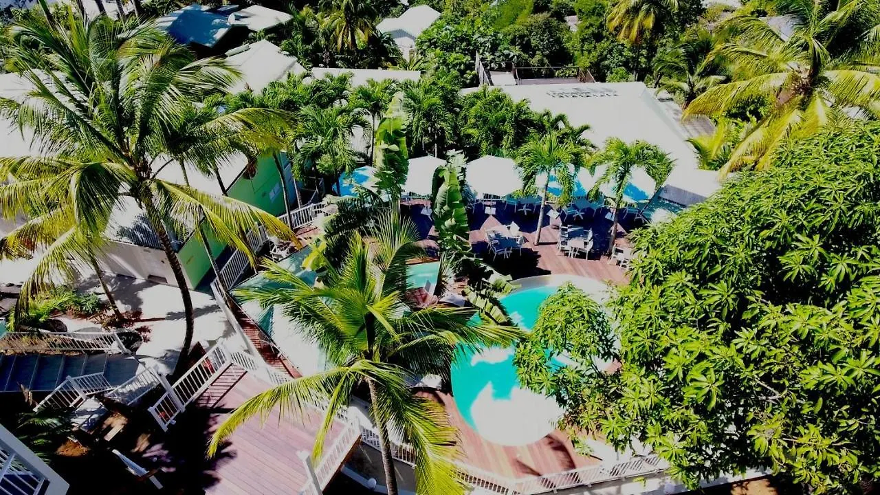 Duplex 4 Personnes Chambre Vue Mer Residence O Coeur De Deshaies 0*,